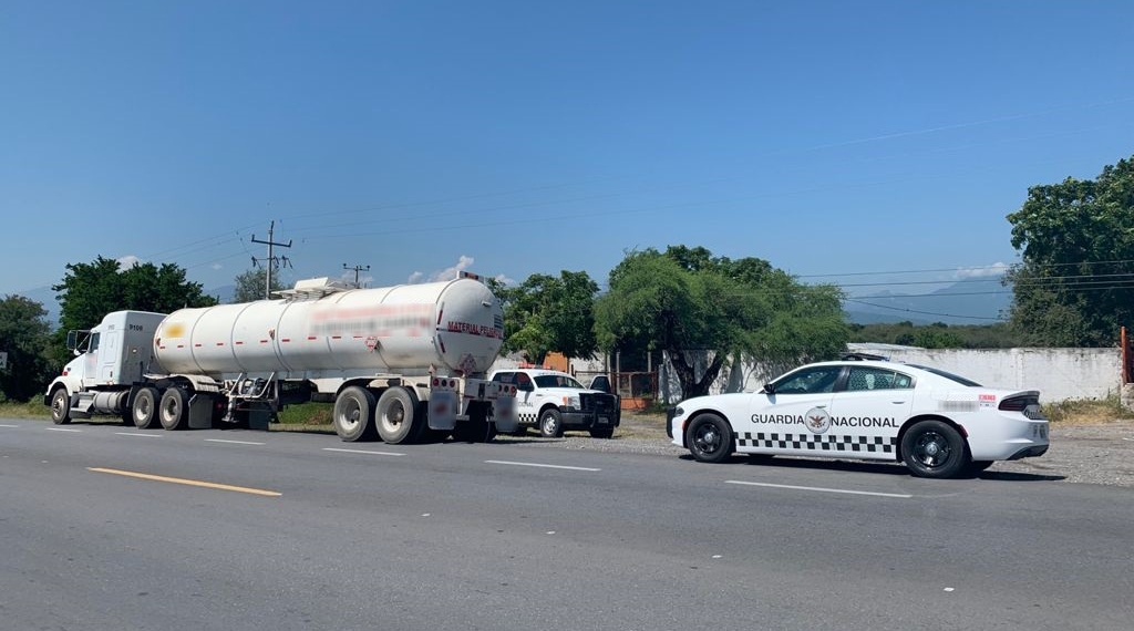 Guardia Nacional asegura 70 mil litros de combustible