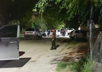 Bajo investigación sujeto que le disparó a policías