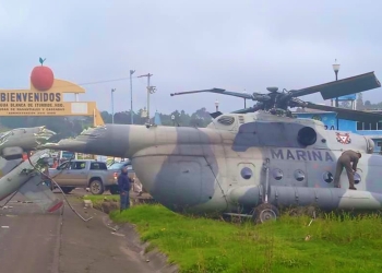 Se desploma helicóptero de la Marina donde viajaba secretario de Gobierno de Veracruz