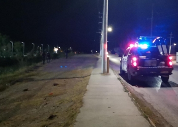 Buscan a sujetos que dispararon contra policías