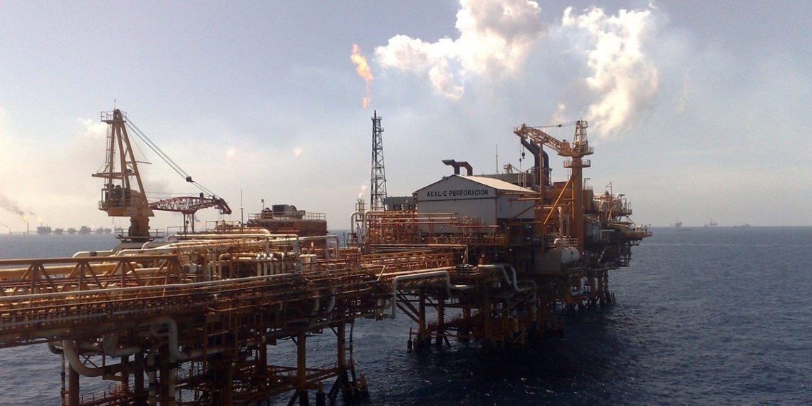 Sube a 5 la cifra de muertos por explosión en plataforma Ku-Alfa de Pemex