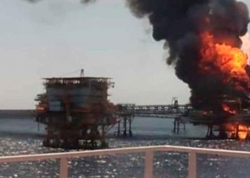 Explosión en plataforma de PEMEX deja un muerto y personal desaparecido