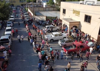 Aplican 2600 dosis a rezagados; más de 900 se quedaron sin vacunar