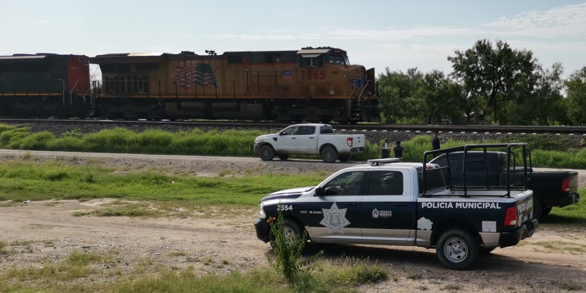 Lo sorprenden robando en vagones del tren
