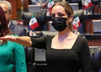 Verónica Martínez rinde protesta como vicepresidenta del Senado