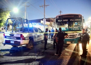 Chofer acuchilla a pasajero que se negó a usar cubrebocas en NL