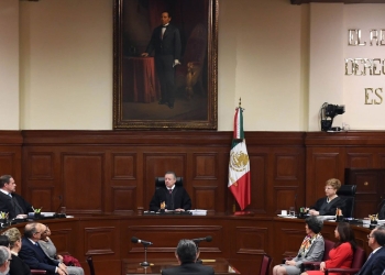 Suspende SCJN alto directivo por violencia de género y abuso