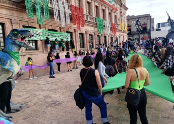 Pintan la tarde de verde