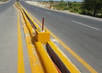 Carece de alumbrado bulevar tinajas