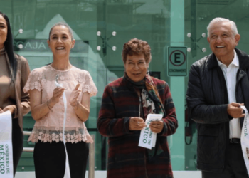 AMLO inaugura el primer Banco del Bienestar en la CDMX, prevé instalar 2 mil 700