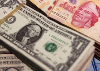 Dólar cierra arriba de los 21 pesos por tercer día consecutivo