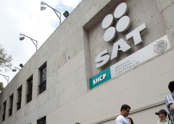SAT investiga funcionarios en Coahuila