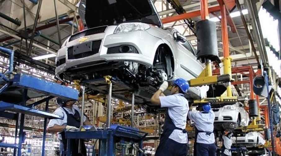 En peligro trabajadores del sector automotriz