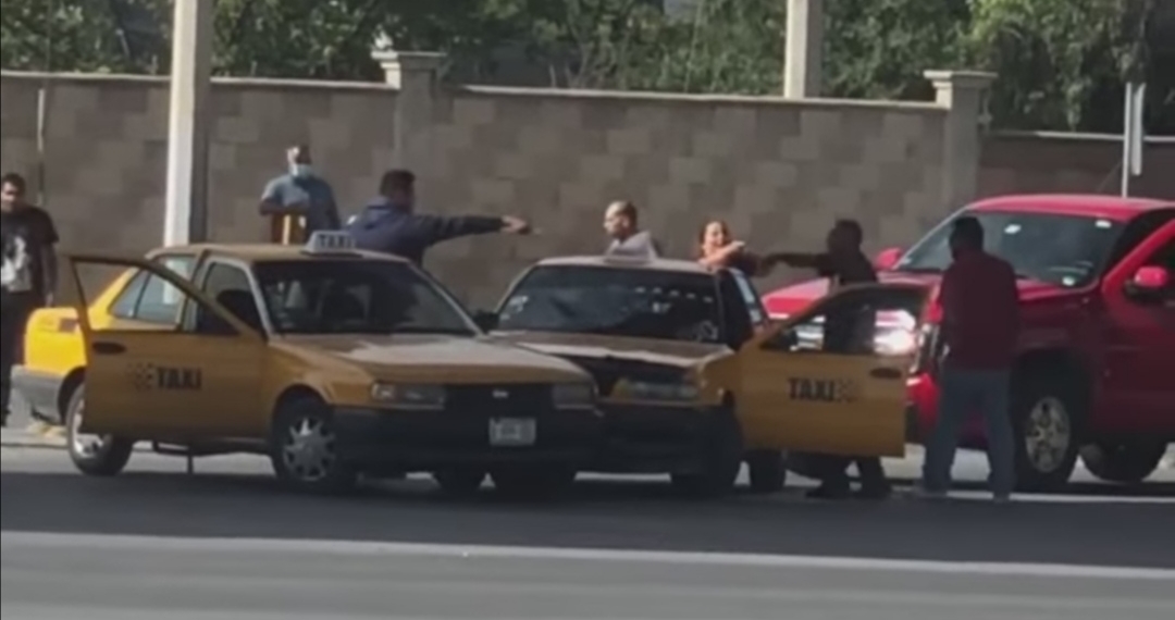 Taxistas de pleito se hacen virales