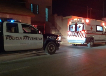 Atracan a adolescente con arma de fuego