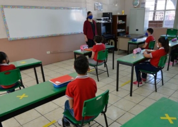 Es fundamental es reforzar los contenidos de español y matemáticas