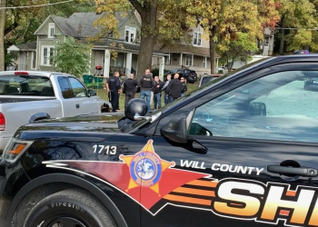 En EU, tiroteo en fiesta de Halloween deja 2 muertos y una docena de heridos en Illinois