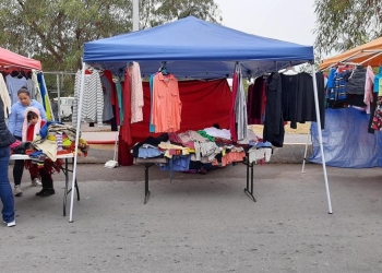 Reubican a vendedores ambulantes en espacios seguros