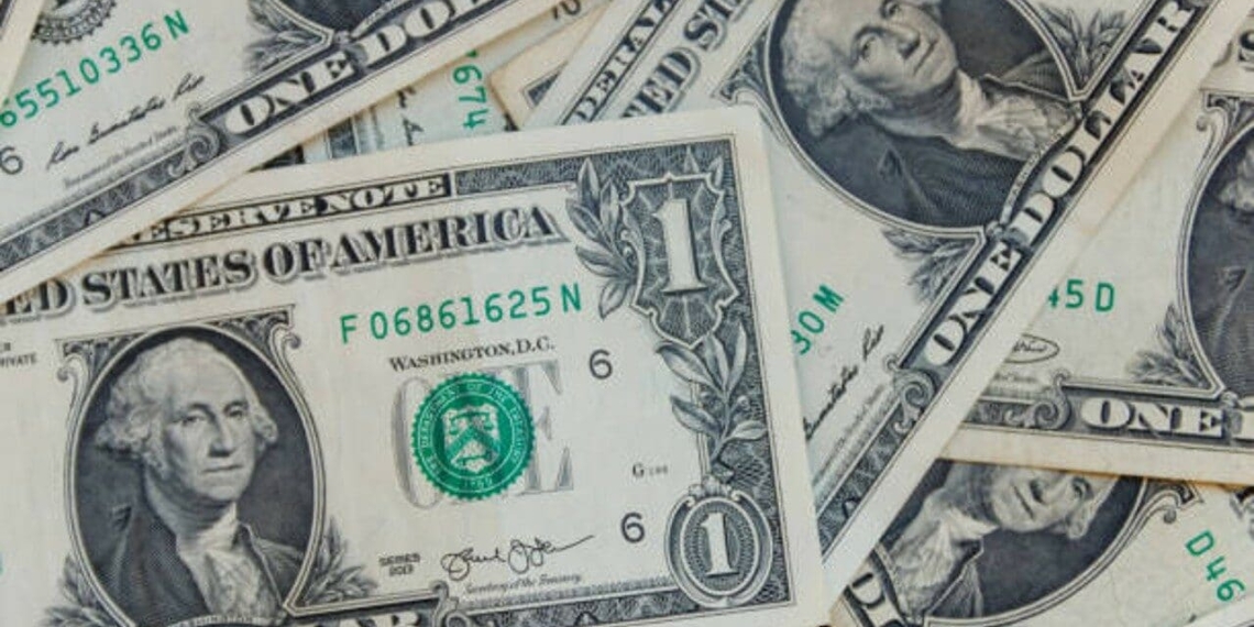Dólar alcanza más de 22 pesos
