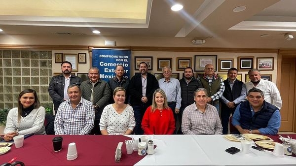 Agentes Aduanales pactan trabajo conjunto con Alcaldesa electa
