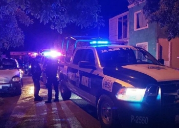 Roban aparatos electrónicos y dinero en efectivo de vivienda en sector Acoros