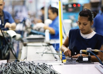 Industria Maquiladora reporta 2,000 desempleados