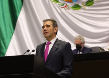 INE pide 290 millones de dólares para consulta de revocación de mandato