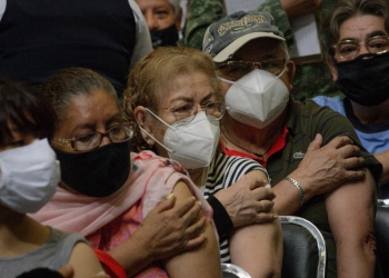 Mañana inicia la aplicación de la tercera dosis a mayores de 60 años