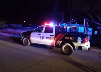 Le presta carro a su amigo y le dice que se lo robaron
