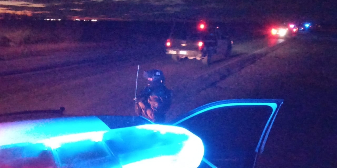 Estables policías del estado atacados por civiles armados