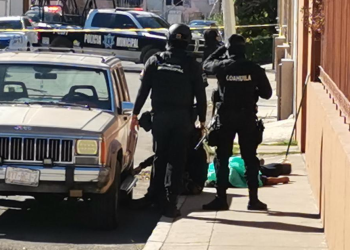 Muere en plena vía pública