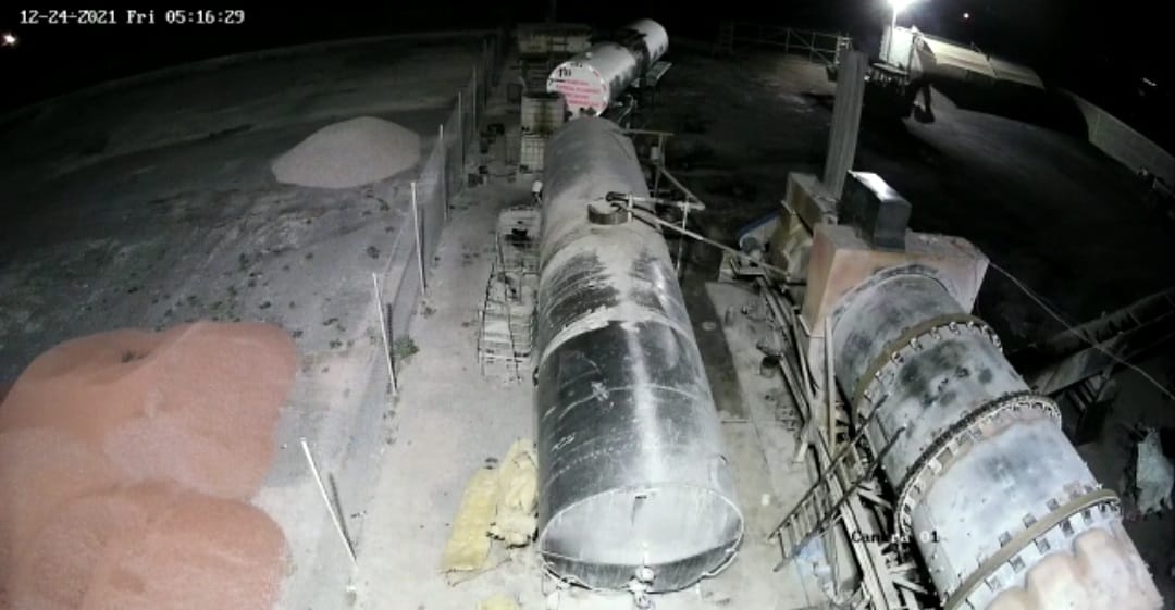 Roban retroexcavadora y la encuentran abandonada