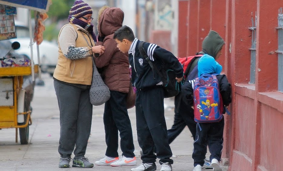 Habrá clases aún en días bajo cero, pero a distancia