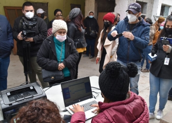 Instalan módulos de pago de predial en Los Montes