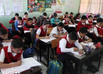 Se aplaza regreso a clases presenciales