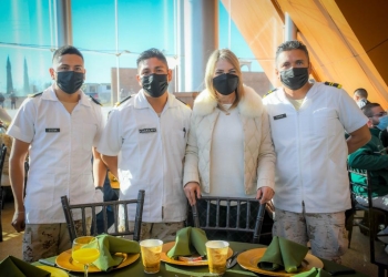 Municipio celebra a las enfermeras y enfermeros en su día