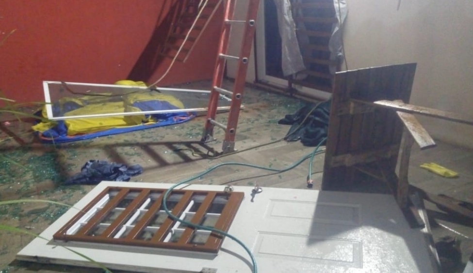 Por dejar abierta la  válvula de la estufa