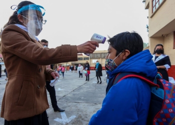 Se preparán para el regreso a clases, será este martes