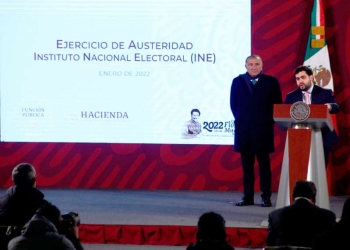 Presentan al INE plan para ahorrar 2.9 mmdp para revocación de mandato