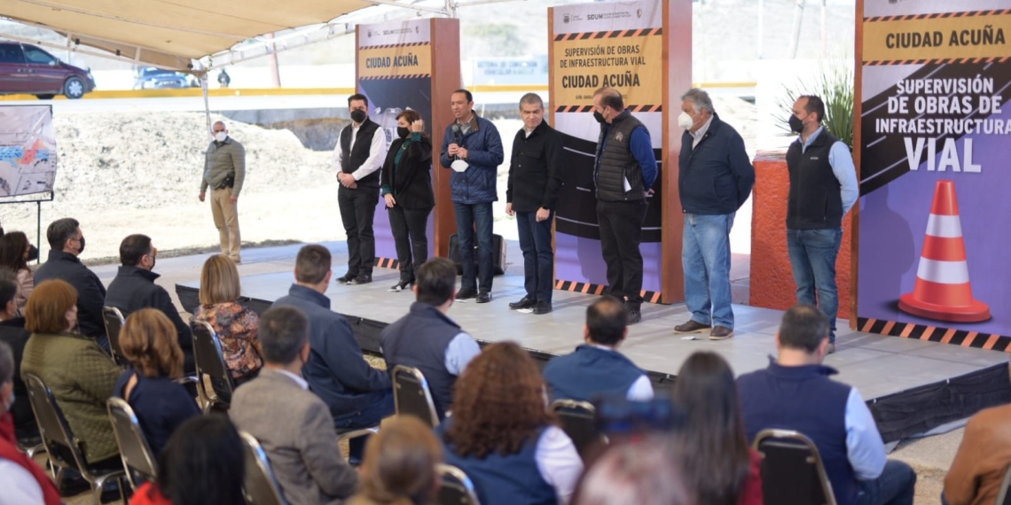 Supervisan avance de obras