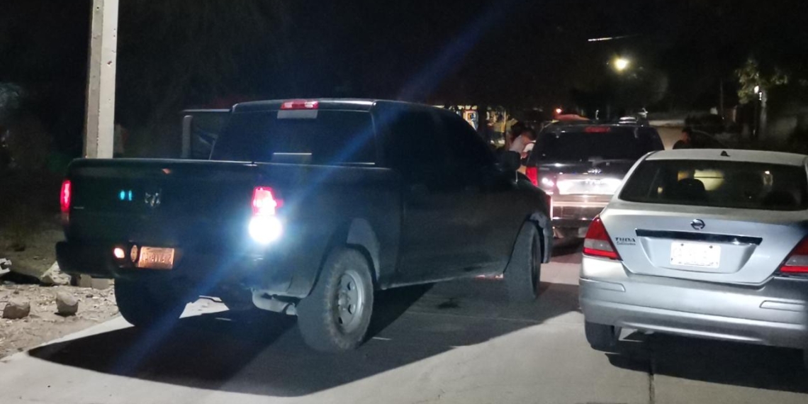 Priva de la libertad a su propia pareja y la golpea