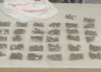 Lo detienen con 37 envoltorios de marihuana