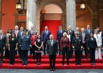 Bajo investigación cuatro miembros del gabinete actual