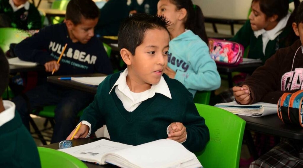 Instalan módulos de apoyo para preinscripciones