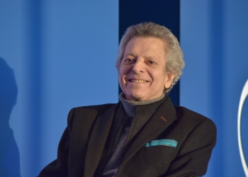 Productor de ‘Vecinos’ desmiente supuesta muerte de César Bono