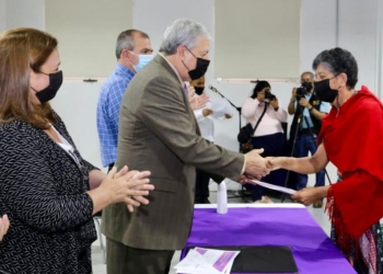 Se gradúan 170 de talleres del DIF Saltillo