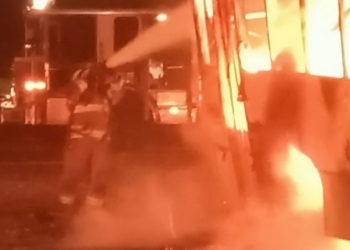 Se incendian unidades de la ruta Zaragoza