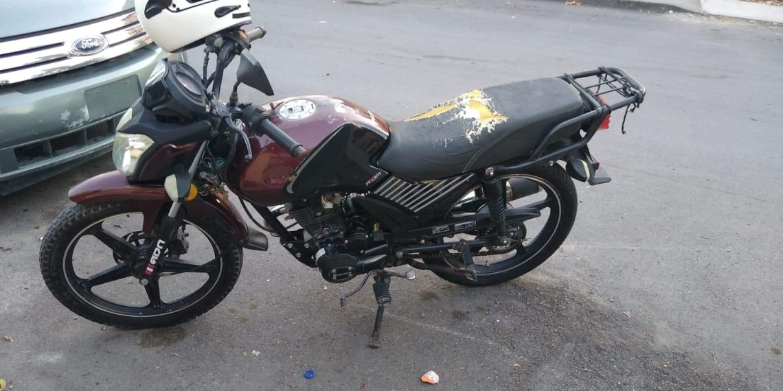 Amantes de lo ajeno roban otra motocicleta
