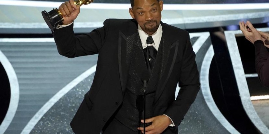 Academia de los Oscar veta de su ceremonia a Will Smith por 10 años
