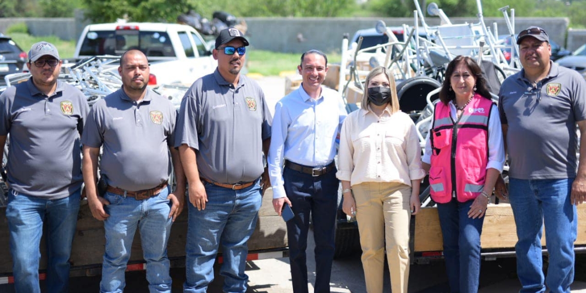 DIF Municipal recibe donación por parte de la Asociación 911